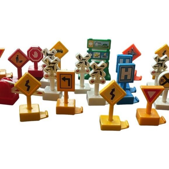 Mattel Fisher Price Geotrax Train Direction Signs Set Of 22 Bright Colors - Picture 2 of 9